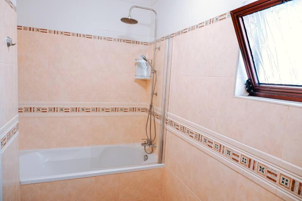 Angelica - Cozy Villa Albufeira
